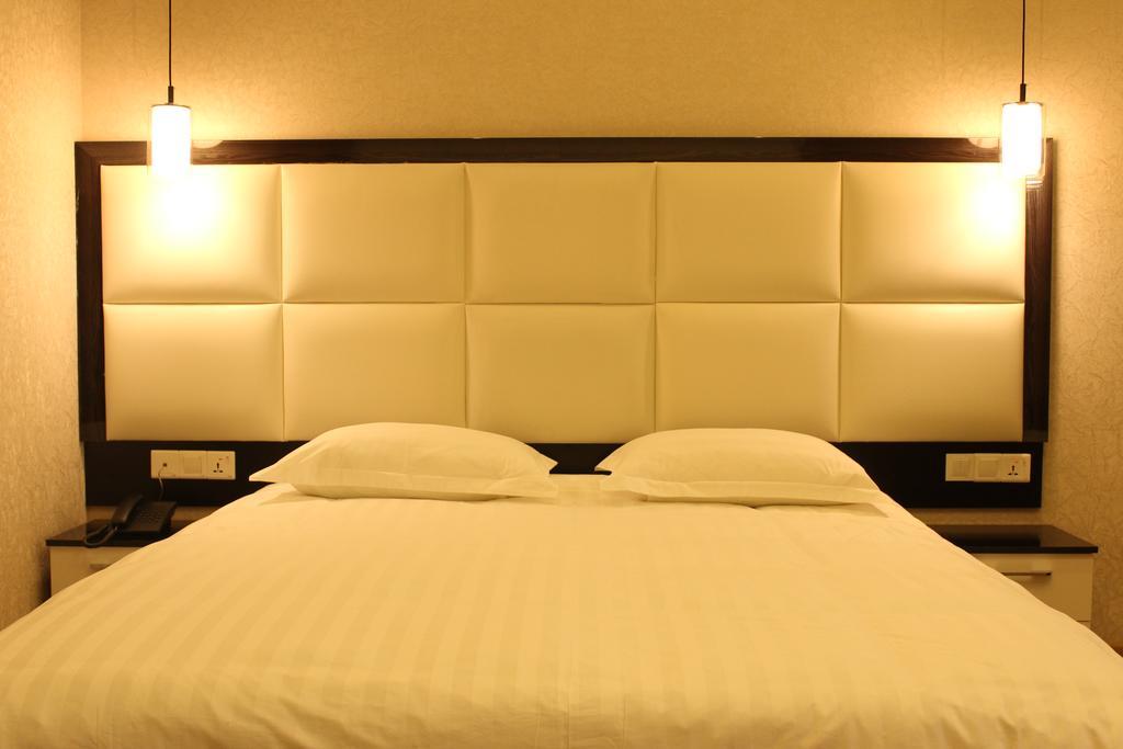 Atlas B&B Hotel ดูแชนเบอ ภายนอก รูปภาพ